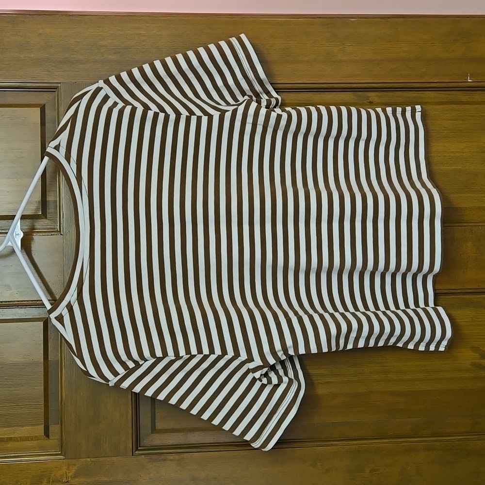 ABLE Maria Boxy Tee - Picture 5 of 8